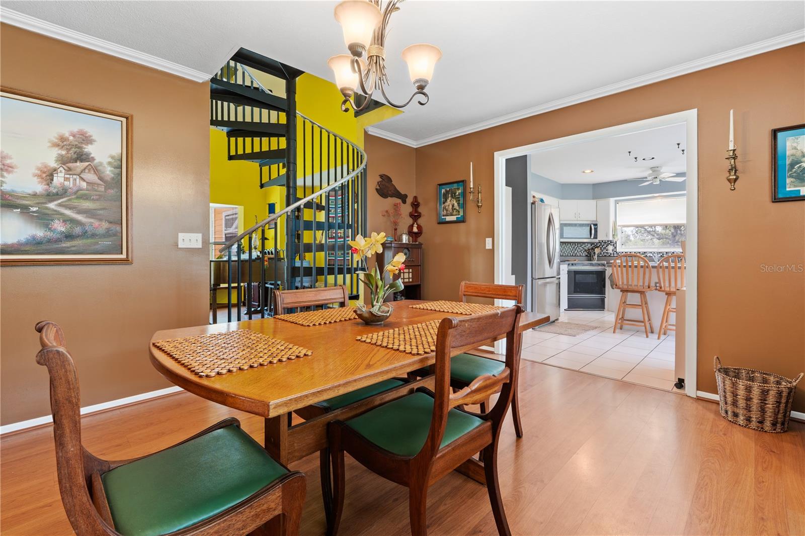 MAGNOLIA HILL - Residential