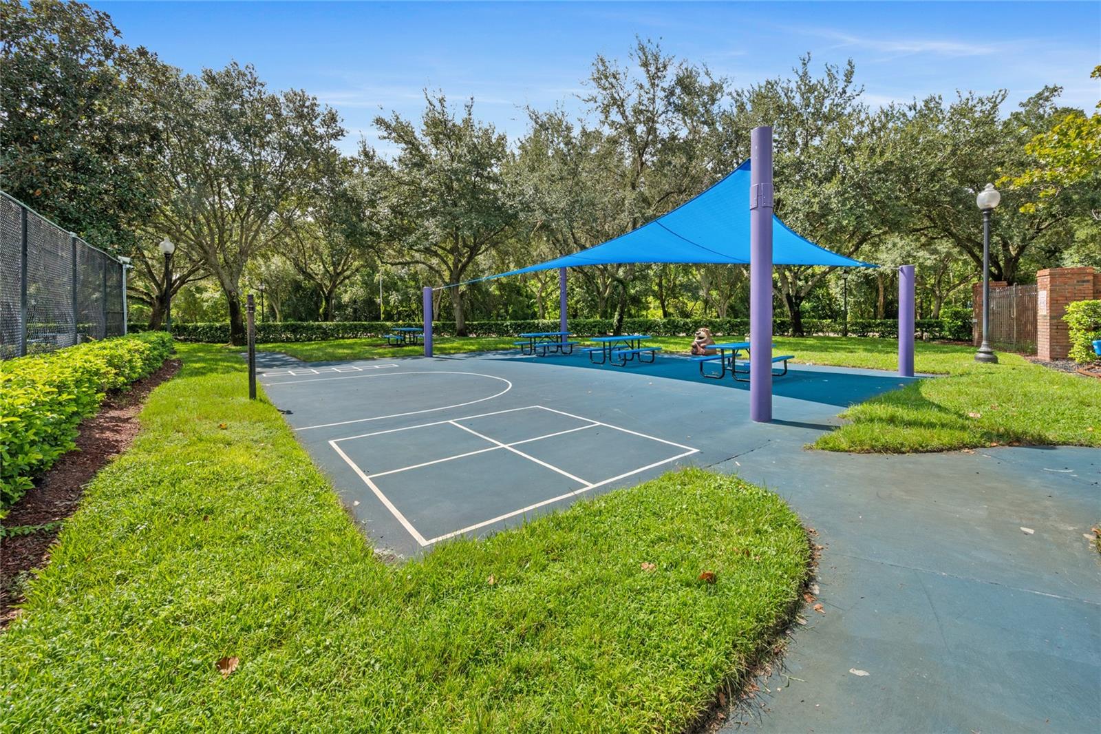 ALAFAYA WOODS - Residential