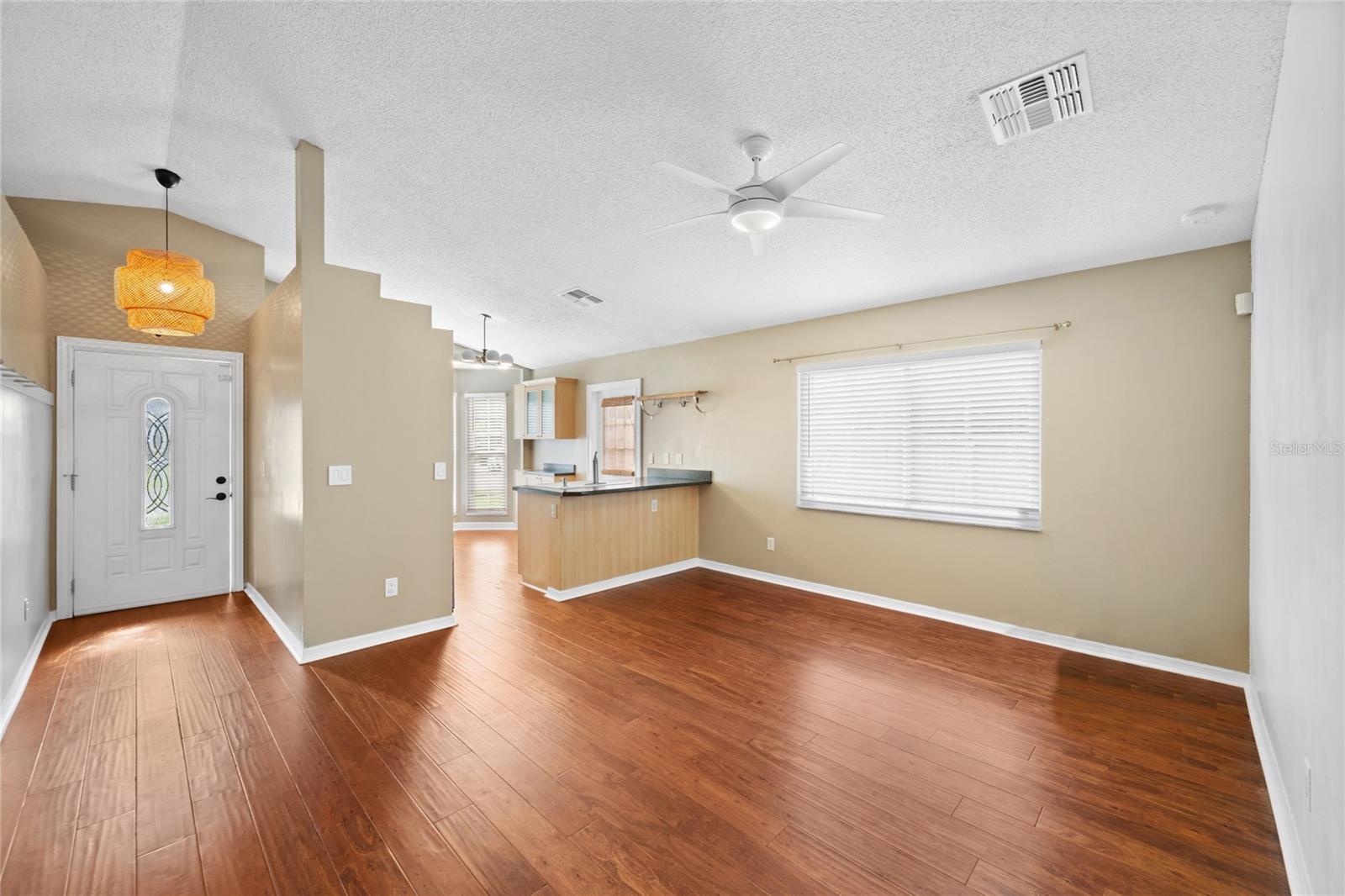 ALAFAYA WOODS - Residential