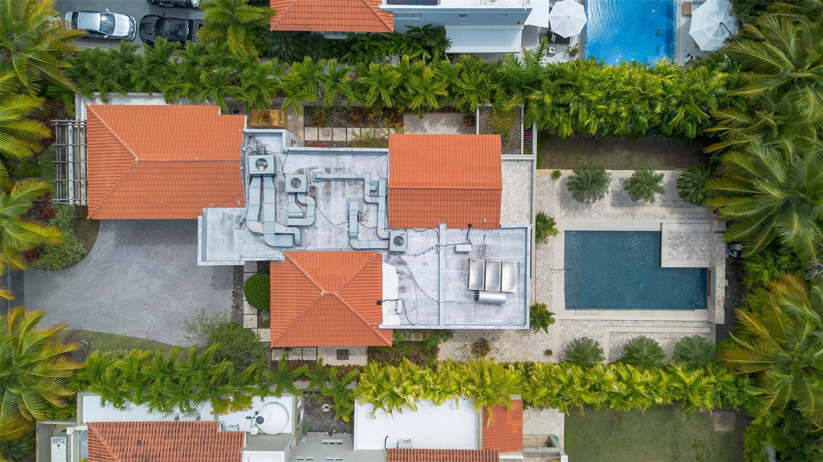 DORADO BEACH EAST - Residential