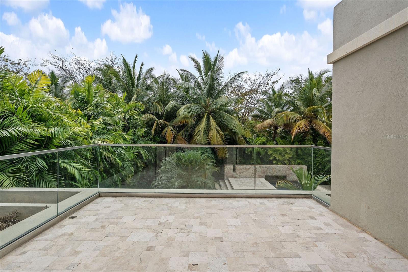 DORADO BEACH EAST - Residential