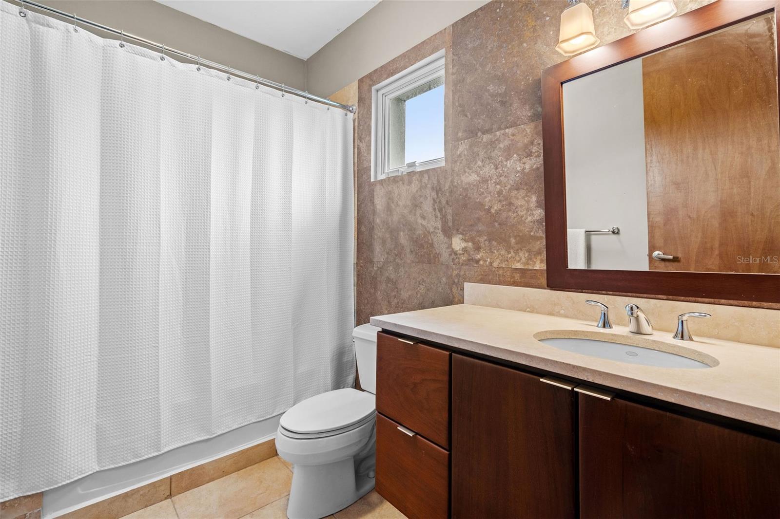 DORADO BEACH EAST - Residential