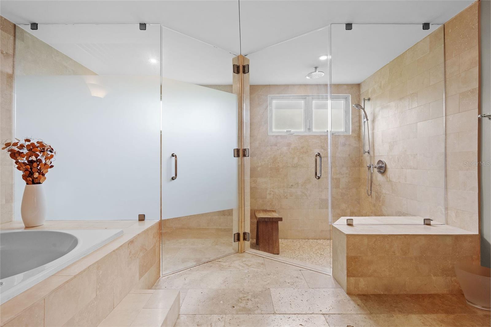 DORADO BEACH EAST - Residential