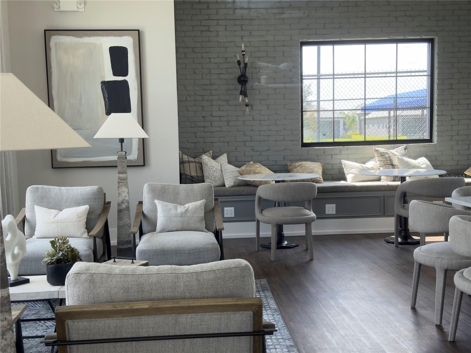 SWEETWATER AT LAKEWOOD RANCH PH I & II - Residential Lease