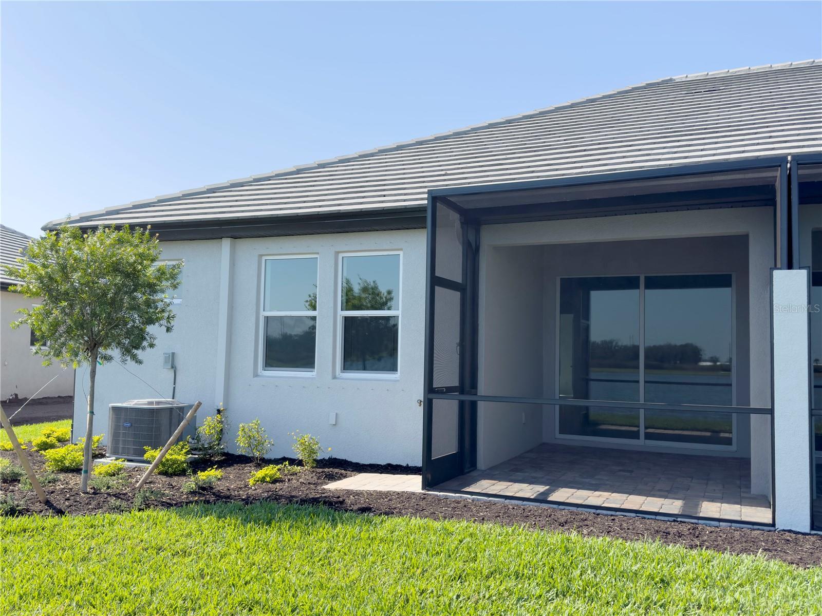 SWEETWATER AT LAKEWOOD RANCH PH I & II - Residential Lease