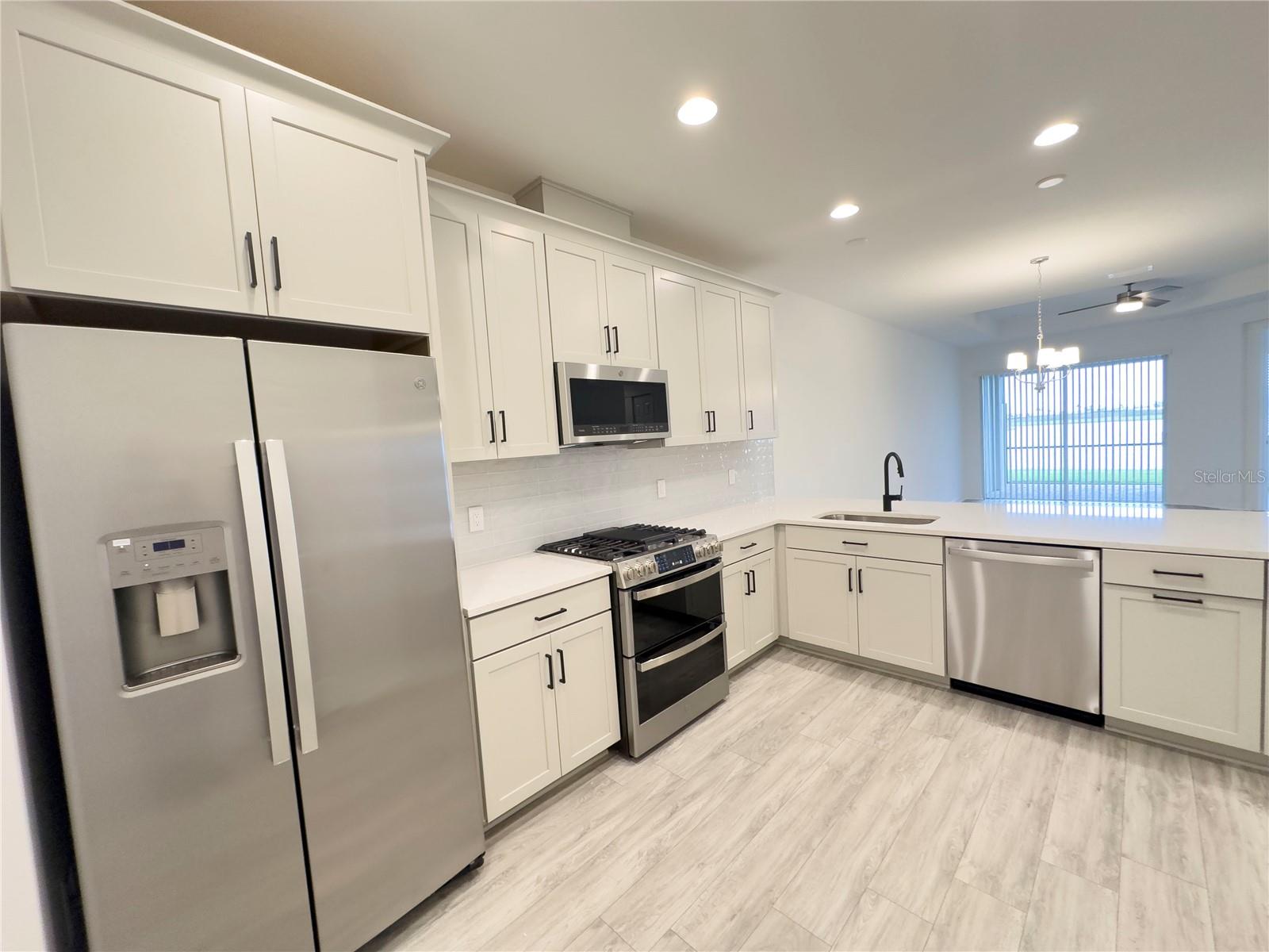 17937 CHERISHED LOOP