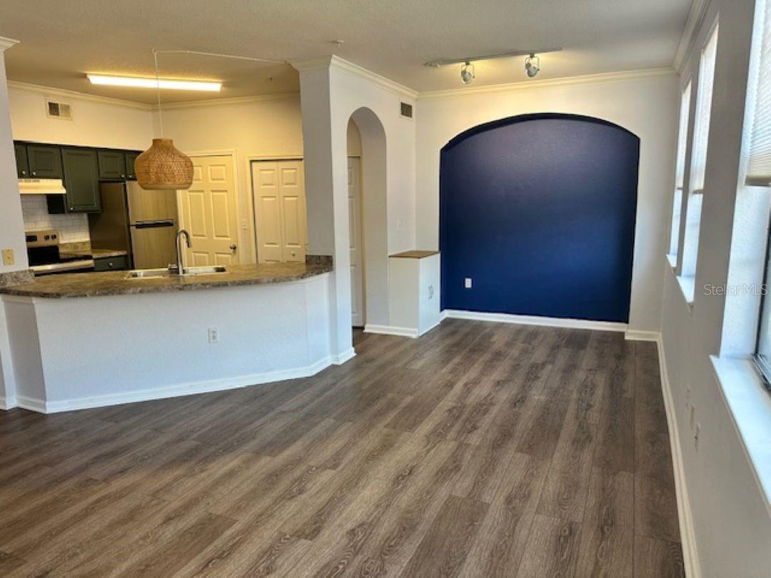 UPTOWN PLACE CONDO - Residential