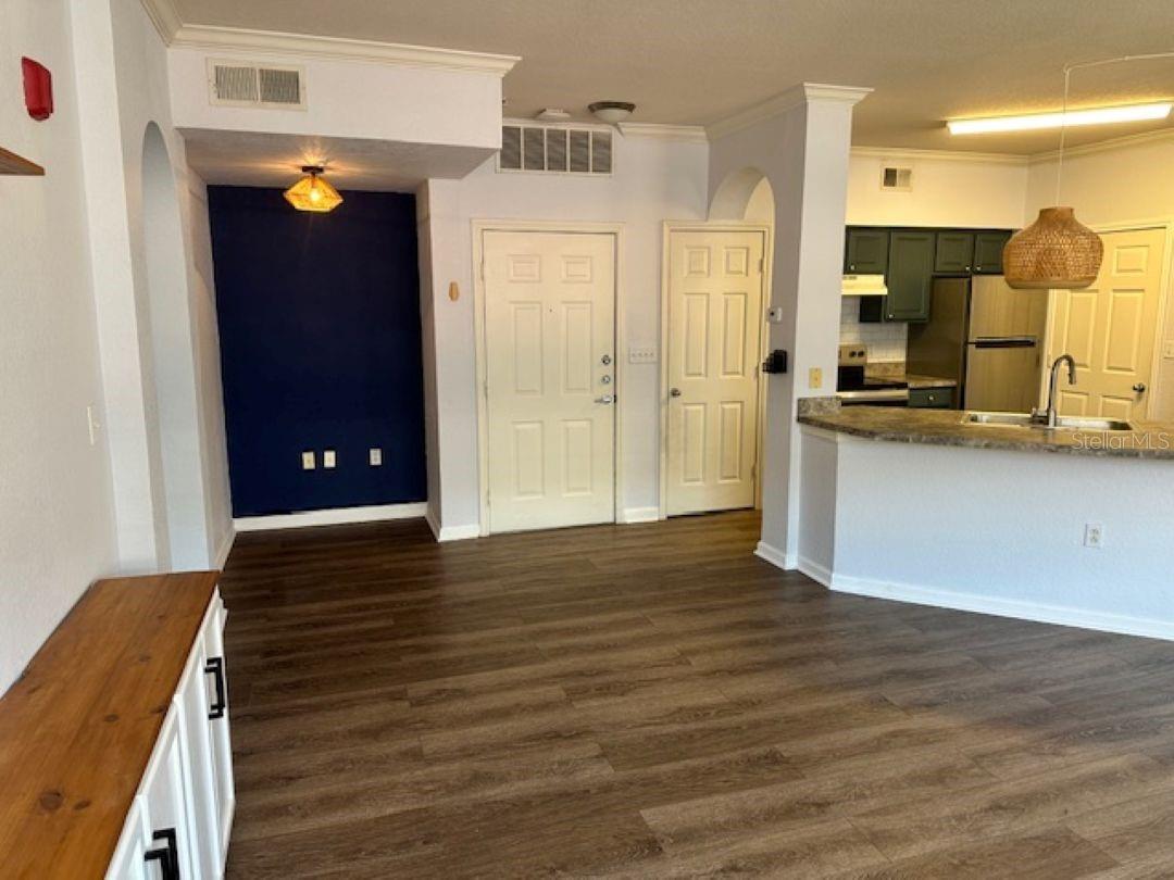 UPTOWN PLACE CONDO - Residential