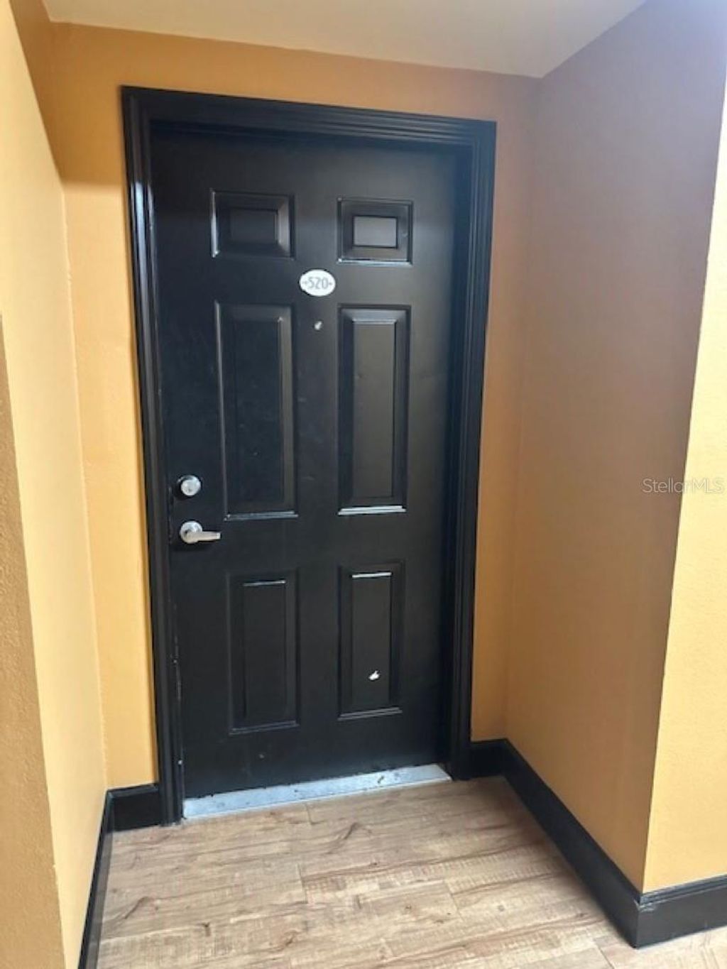 Photo of 911 N Orange Avenue #520, Orlando, FL 32801 (MLS # O6400677)