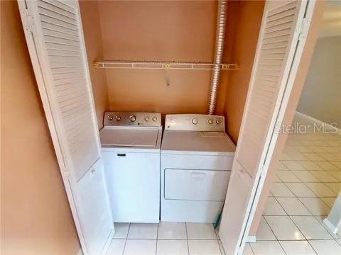 HIDDEN OAKS CONDO PH 7 - Residential