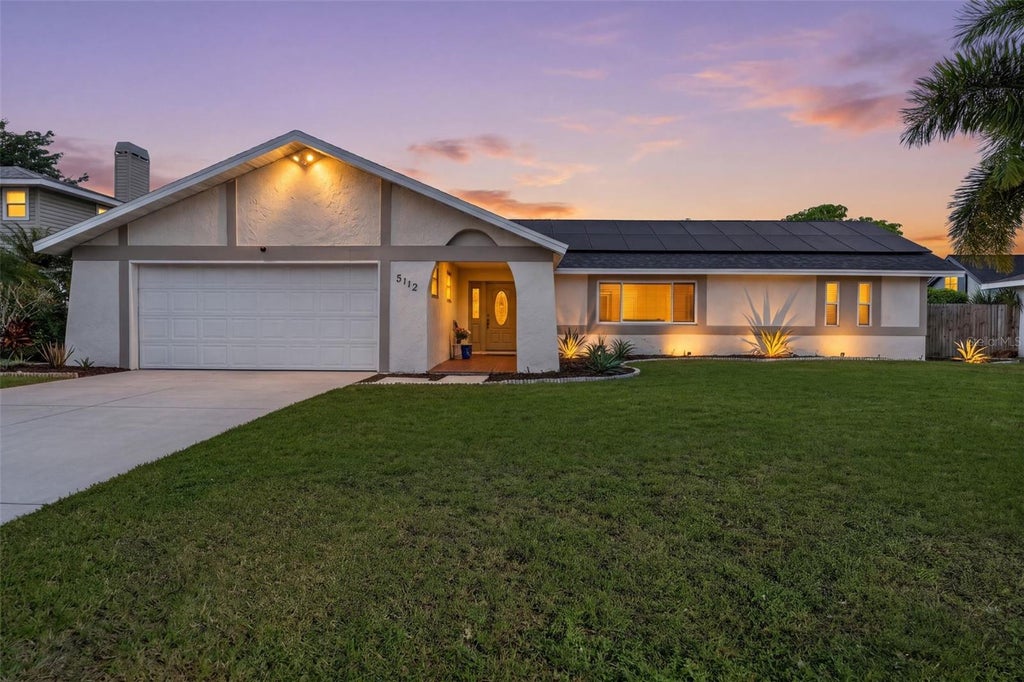 Photo of 5112 3rd Avenue Drive NW, Bradenton, FL 34209 (MLS # A4710903)