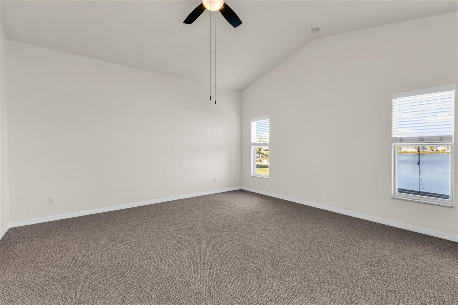 KINGSGATE PH 03 - Residential