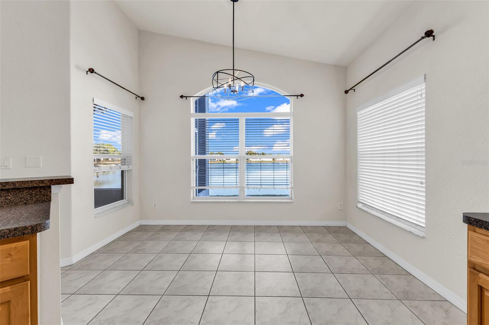 KINGSGATE PH 03 - Residential