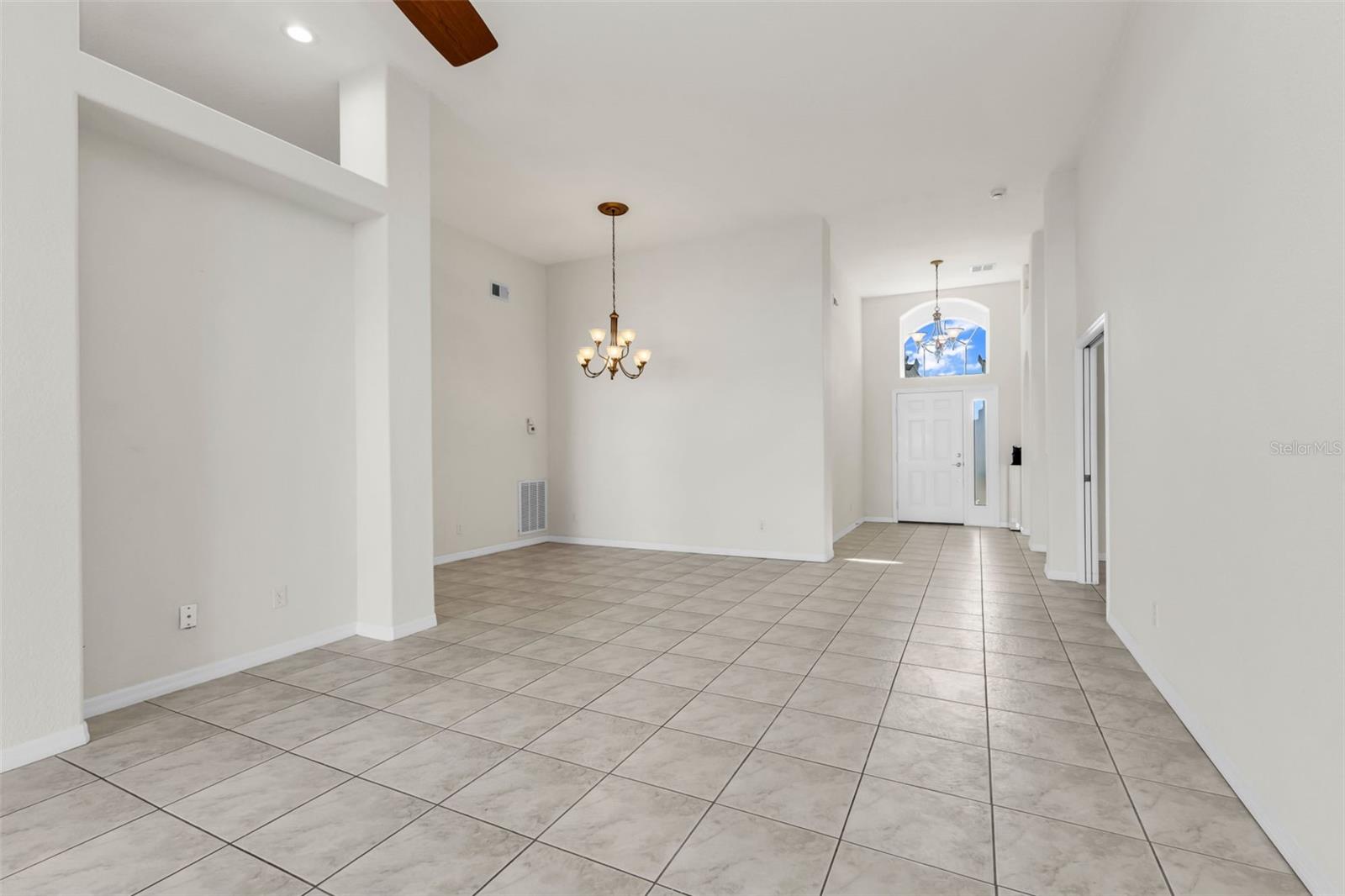 KINGSGATE PH 03 - Residential