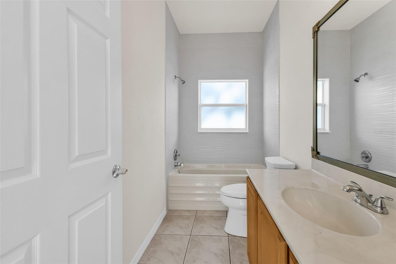 KINGSGATE PH 03 - Residential