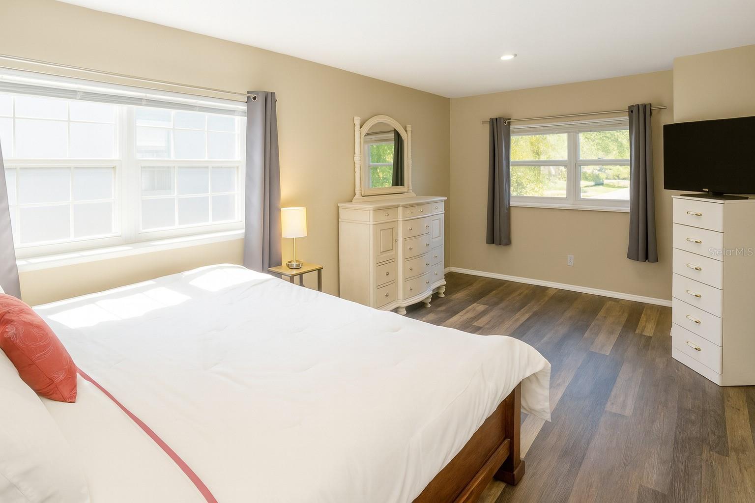 LONG BAYOU ACRES 2ND ADD - Residential Lease