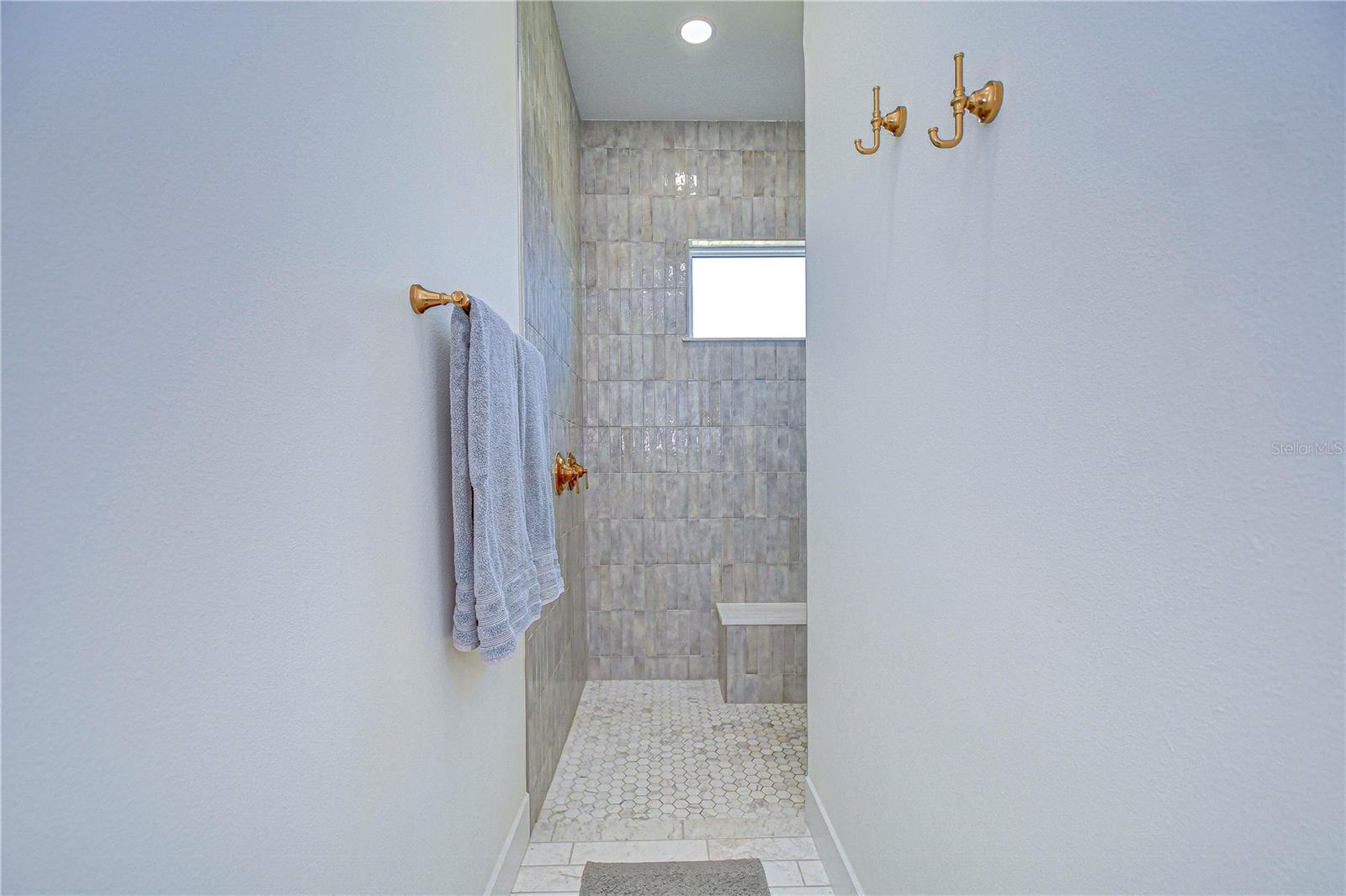 ALAFIA RIDGE ESTATES - Residential