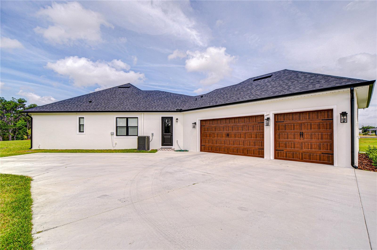 ALAFIA RIDGE ESTATES - Residential