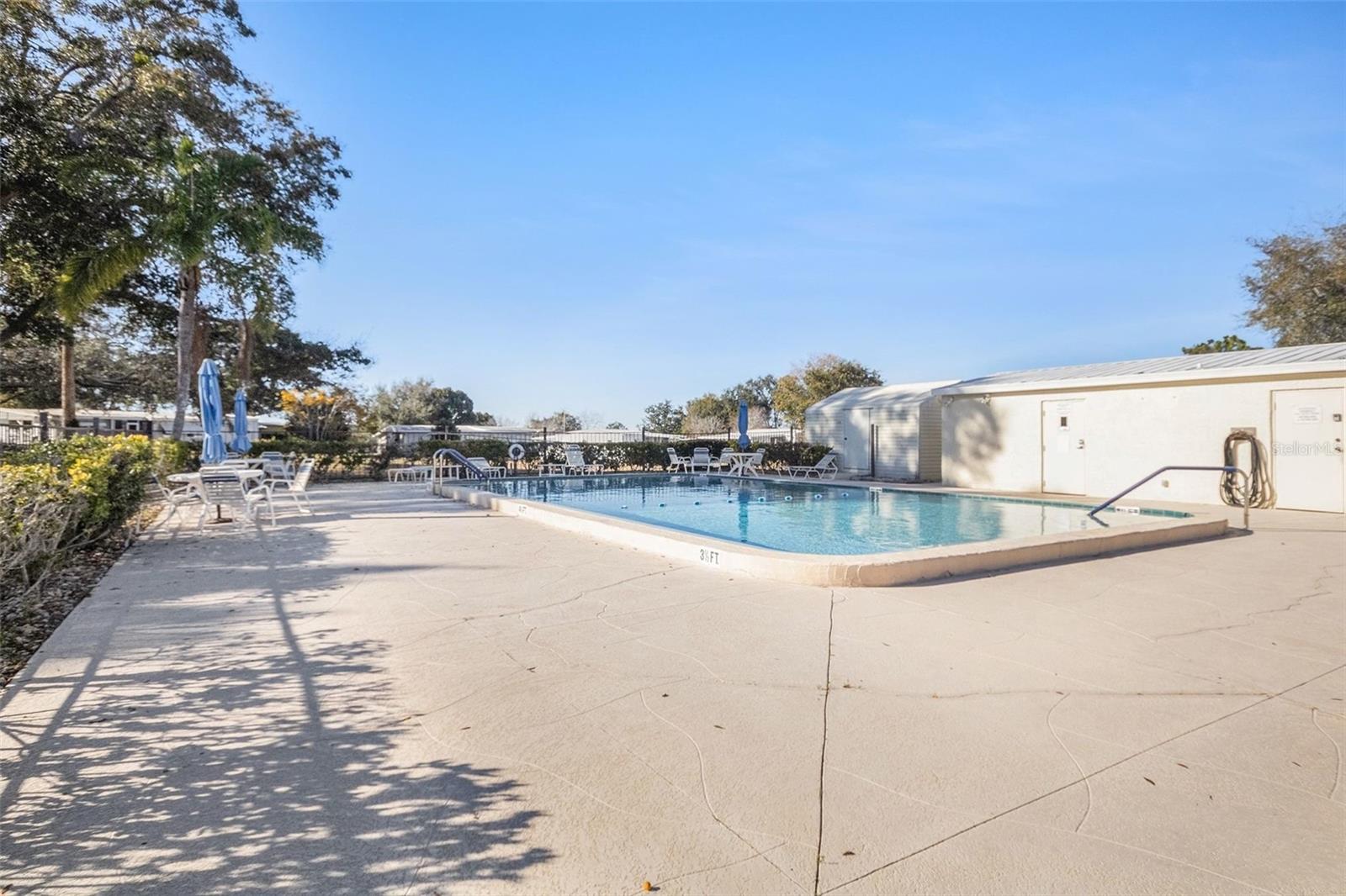 ZELLWOOD STATION - Residential