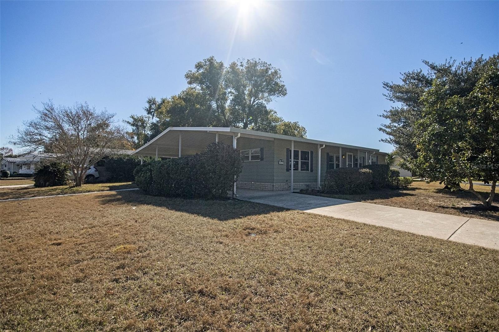 ZELLWOOD STATION - Residential