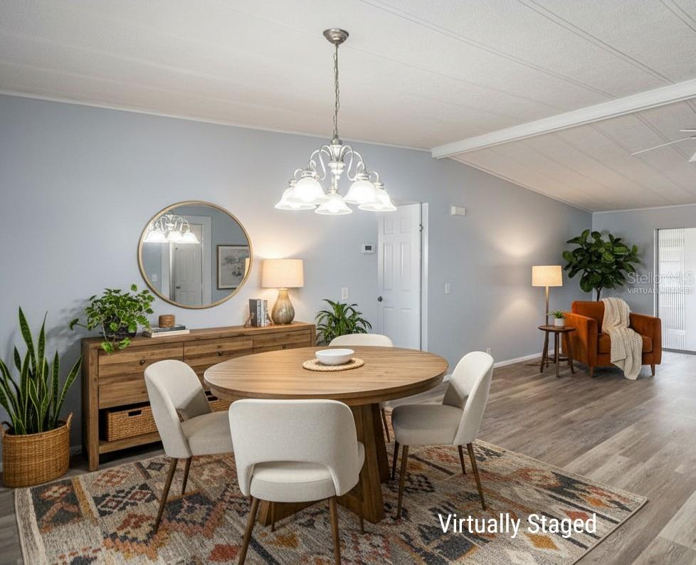 ZELLWOOD STATION - Residential