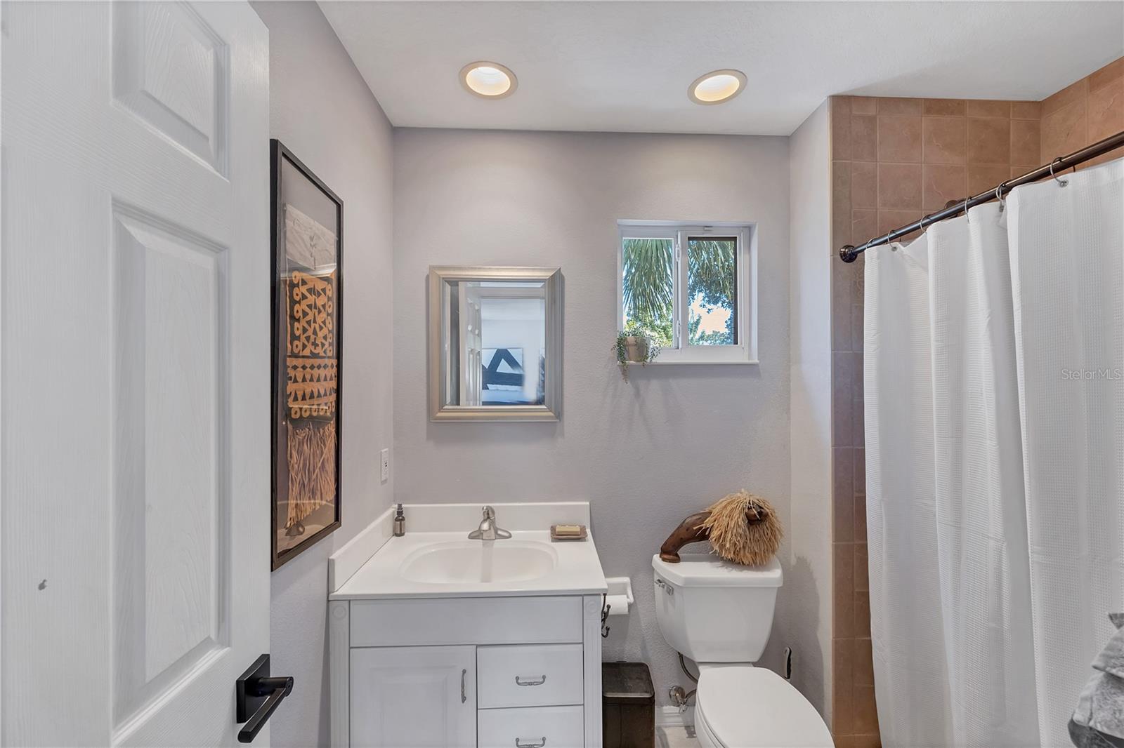 OYSTER BAY ESTATES - Residential