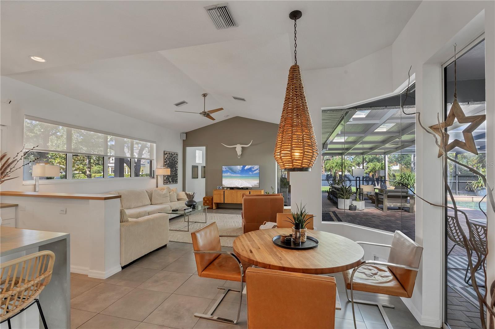 OYSTER BAY ESTATES - Residential