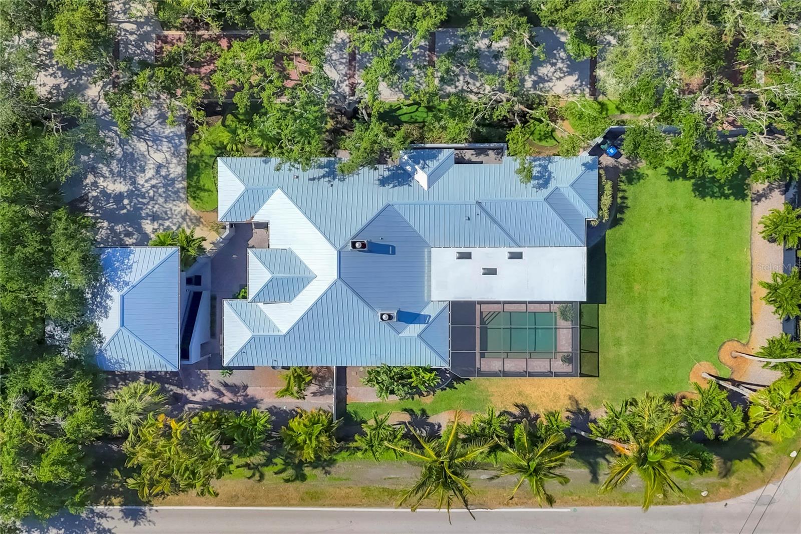 OYSTER BAY ESTATES - Residential