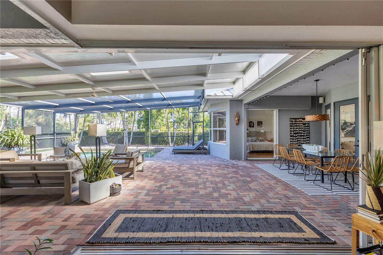 OYSTER BAY ESTATES - Residential