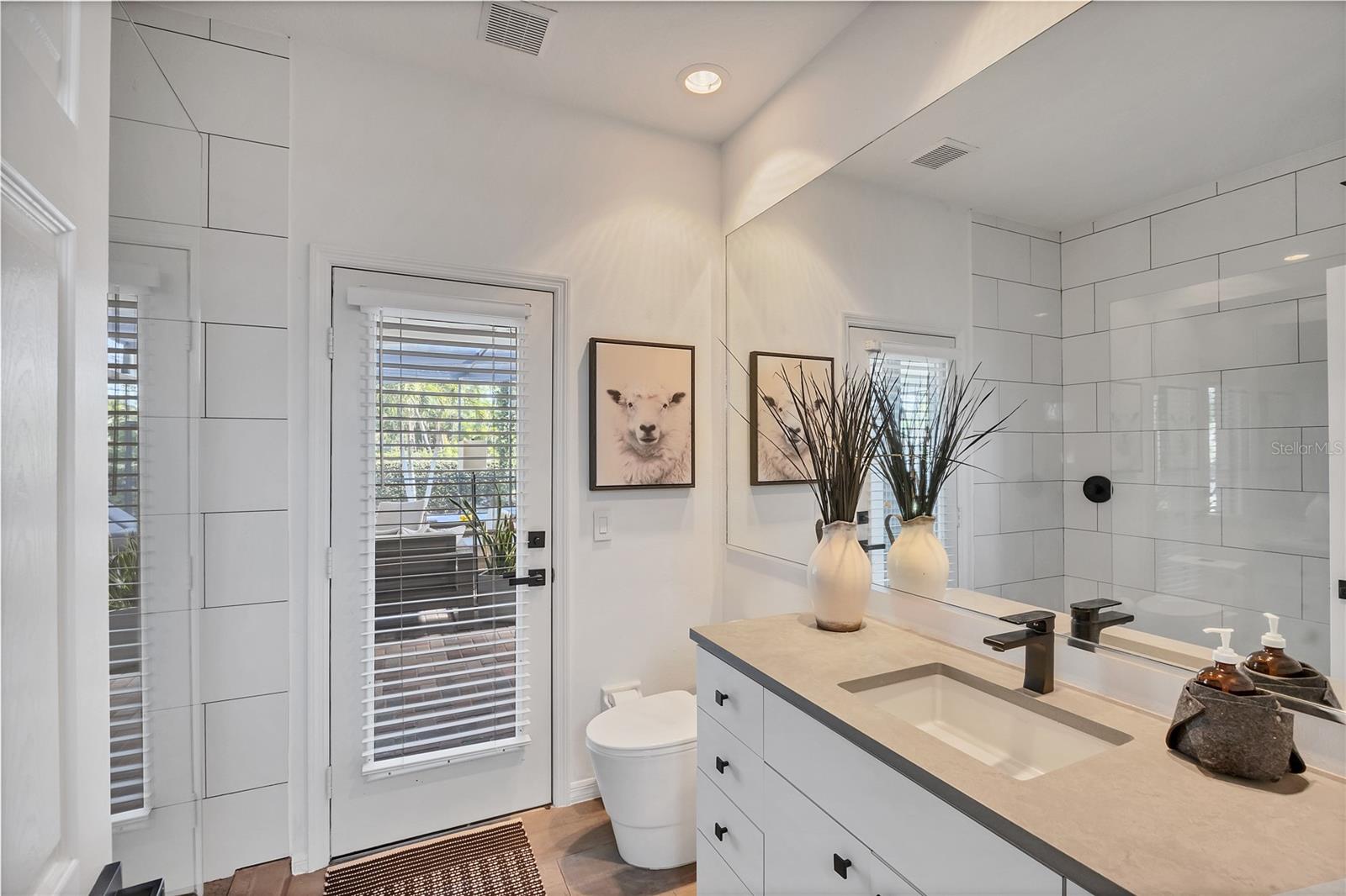 OYSTER BAY ESTATES - Residential