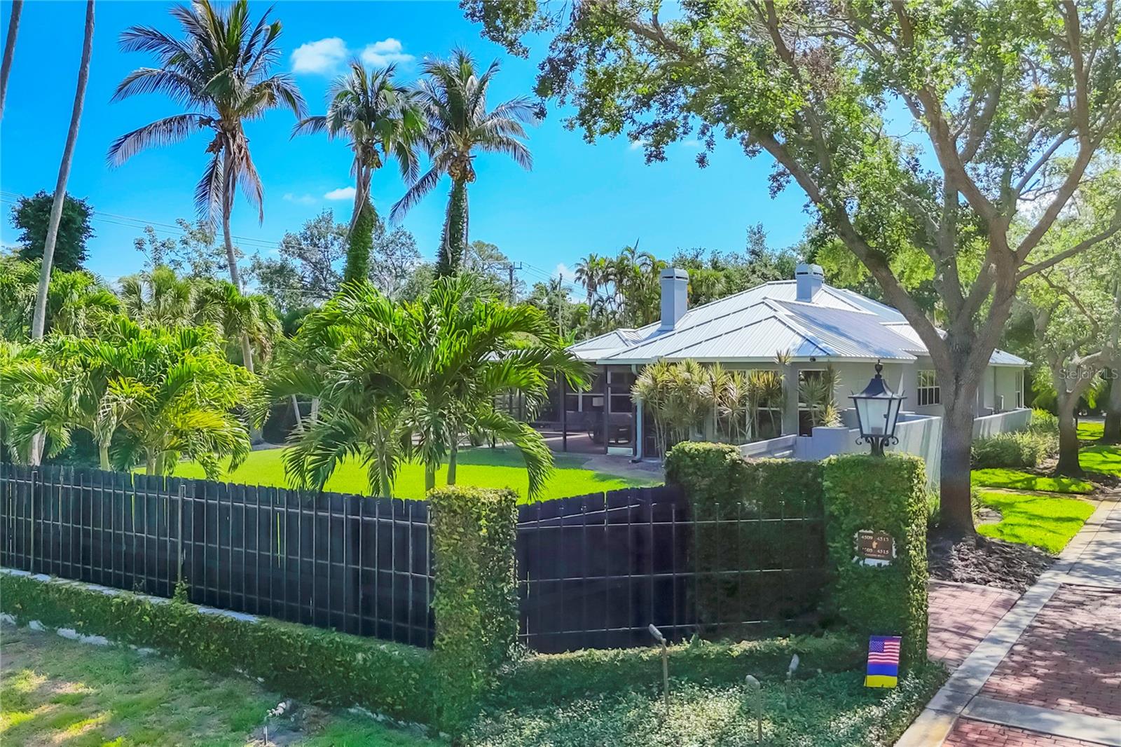 OYSTER BAY ESTATES - Residential