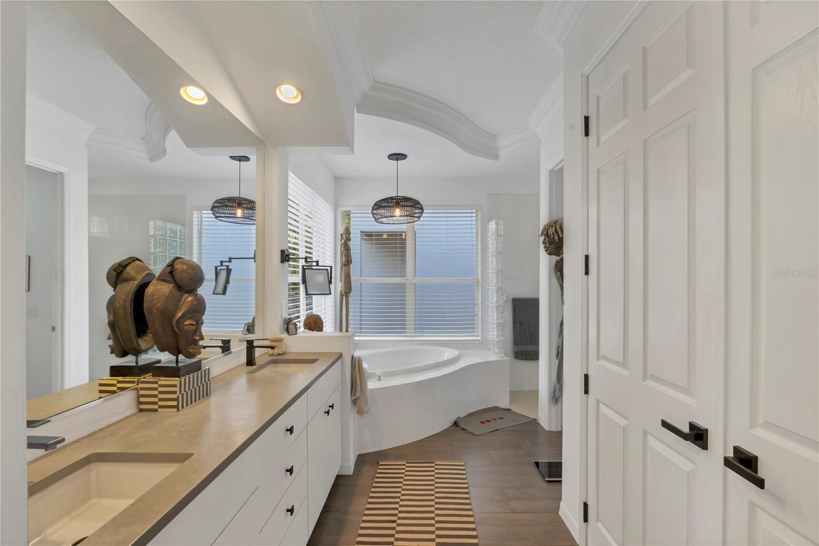 OYSTER BAY ESTATES - Residential