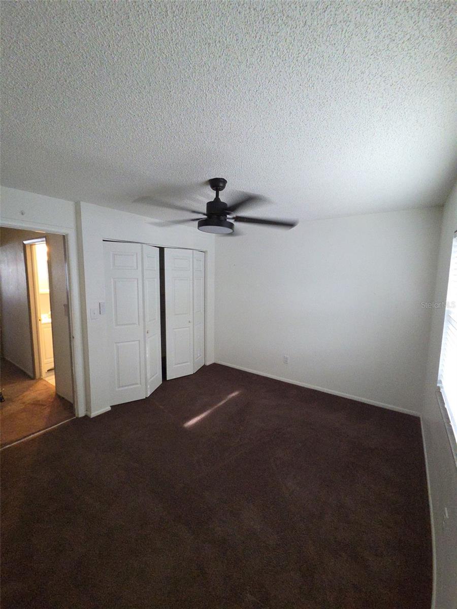 UNIVERSITY SQUARE UNIT 2 - Residential