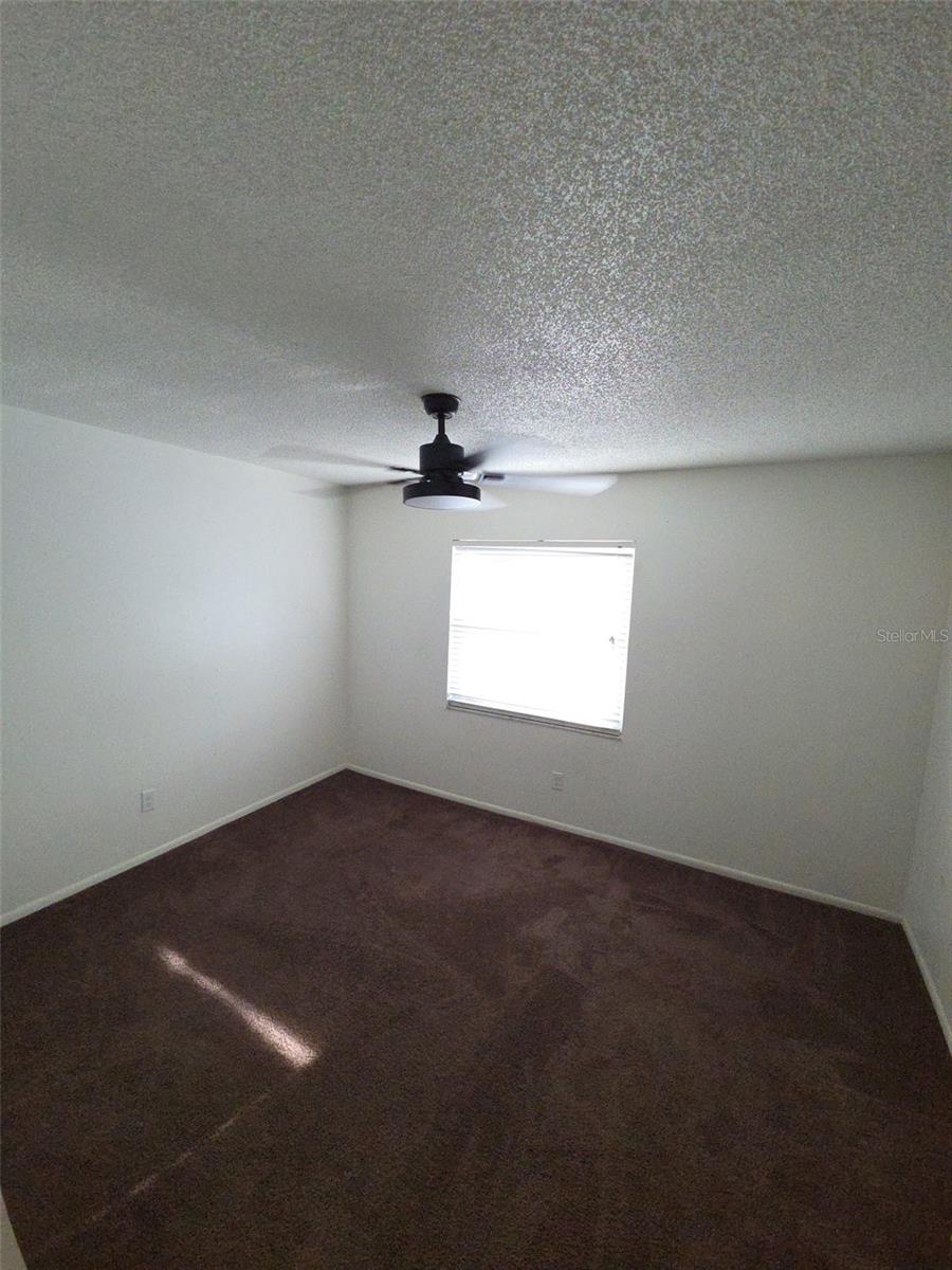 UNIVERSITY SQUARE UNIT 2 - Residential