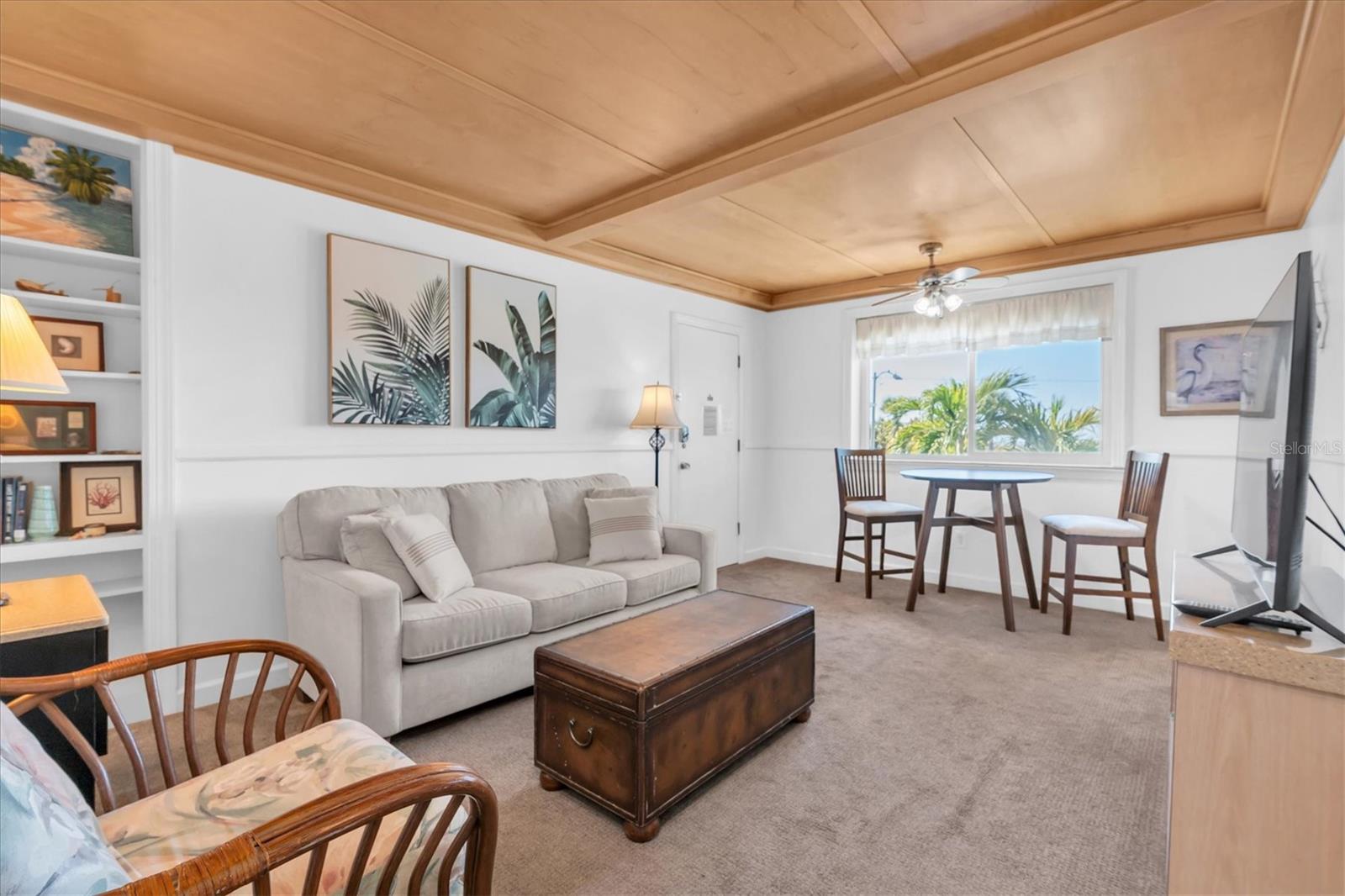 FRIENDLY NATIVE BEACH RESORT CONDO, THE GULF FRONT - Residential