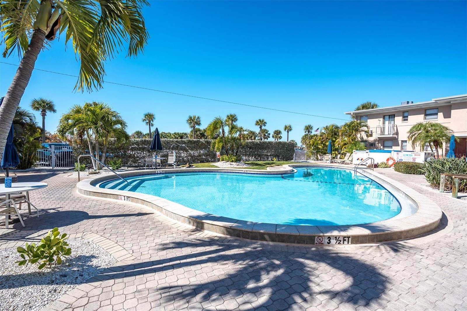 FRIENDLY NATIVE BEACH RESORT CONDO, THE GULF FRONT - Residential