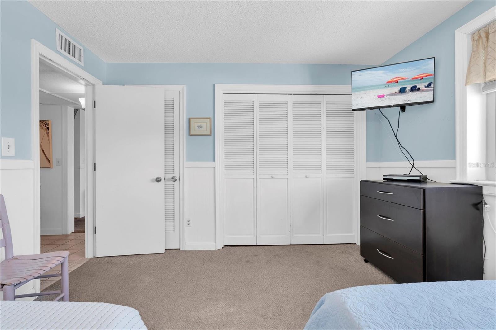 FRIENDLY NATIVE BEACH RESORT CONDO, THE GULF FRONT - Residential