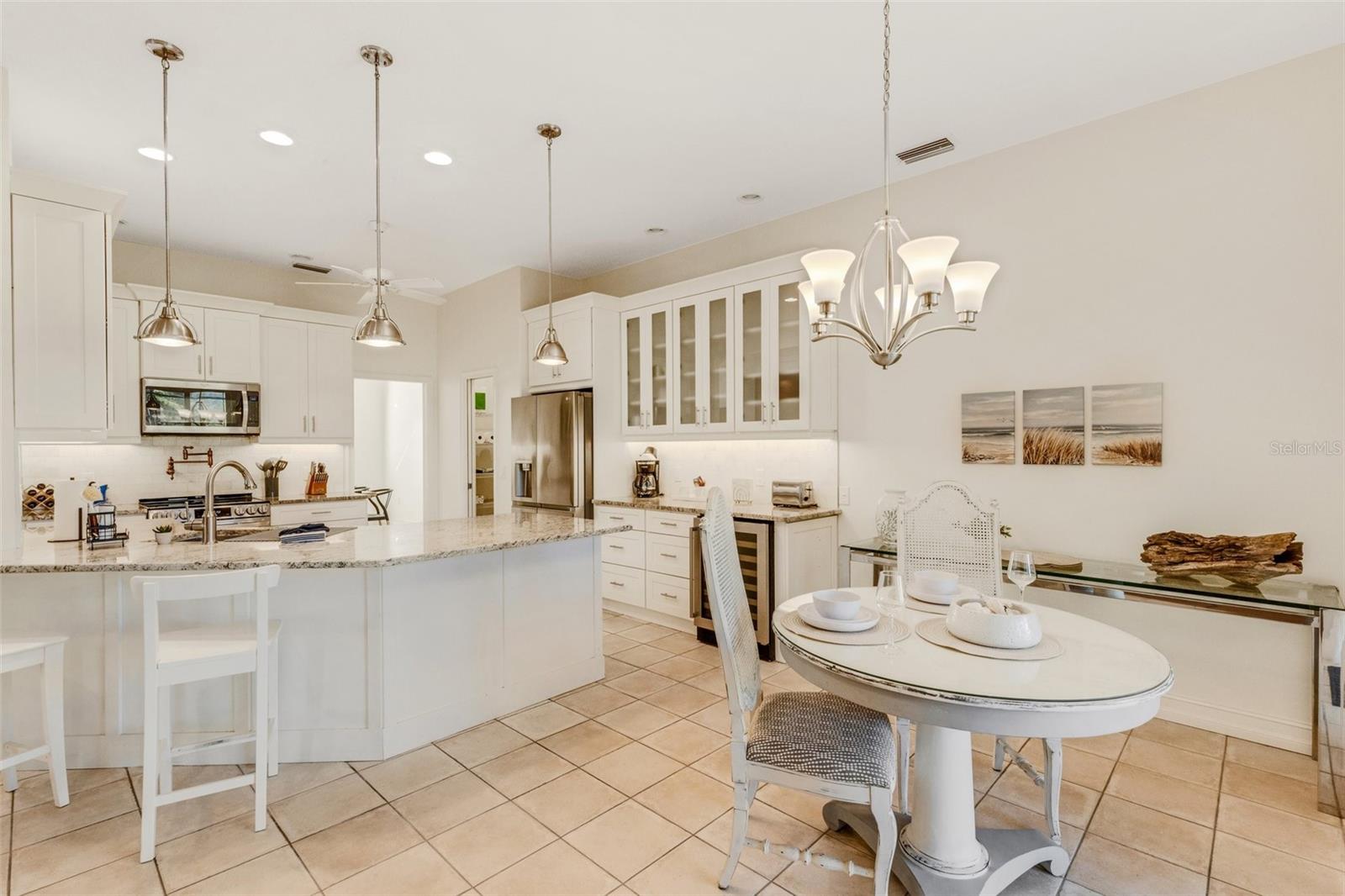 EDGEMONT - Residential