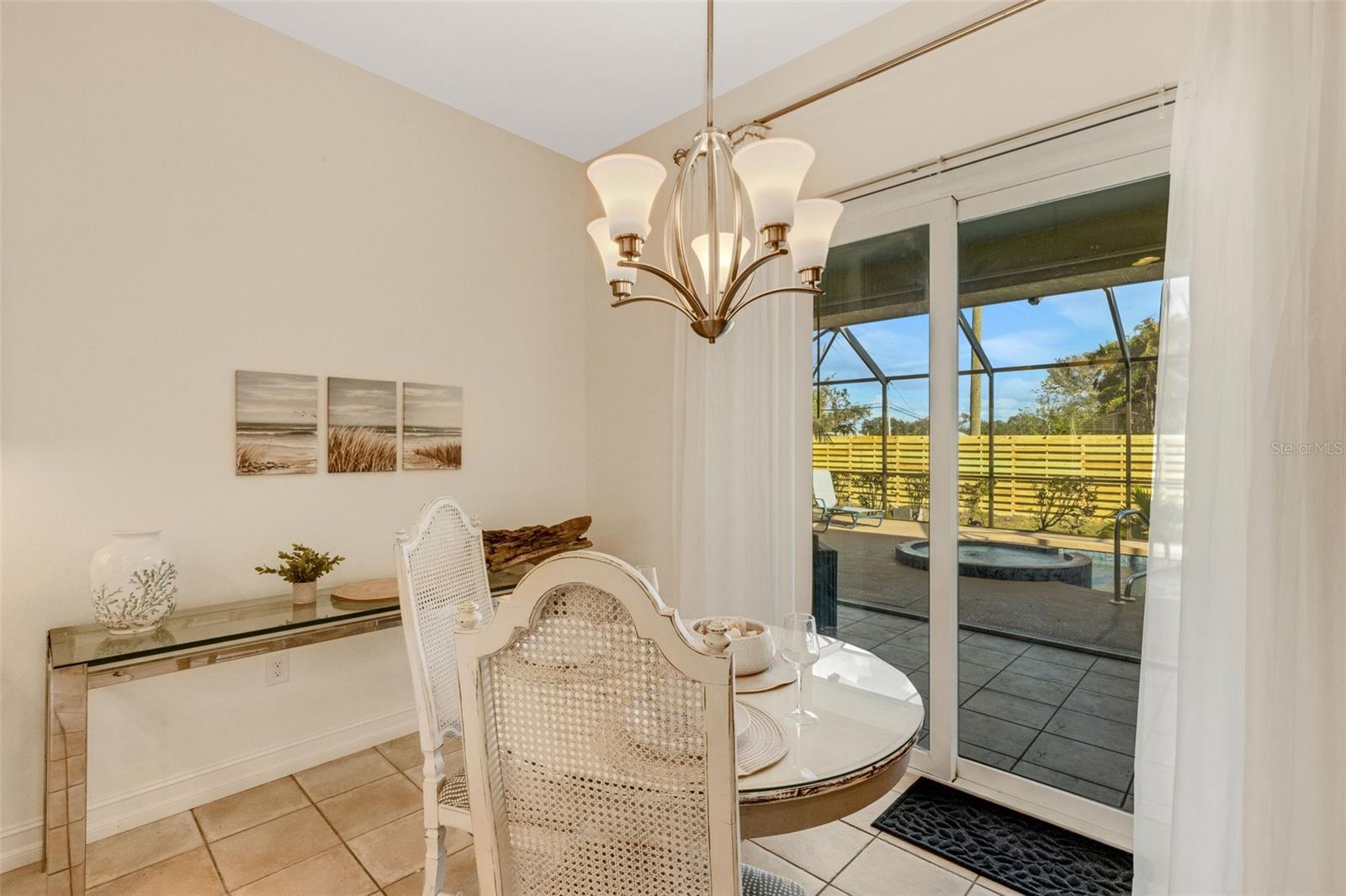 EDGEMONT - Residential