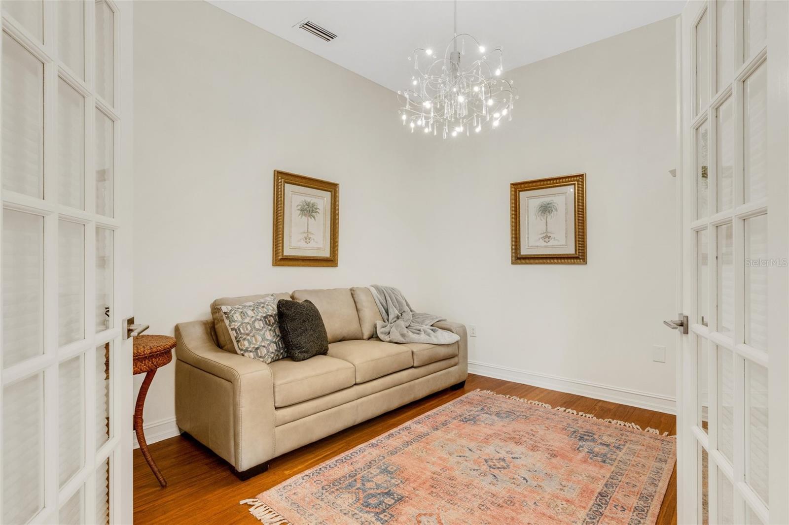 EDGEMONT - Residential