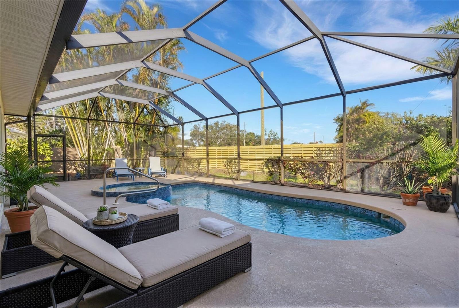 EDGEMONT - Residential