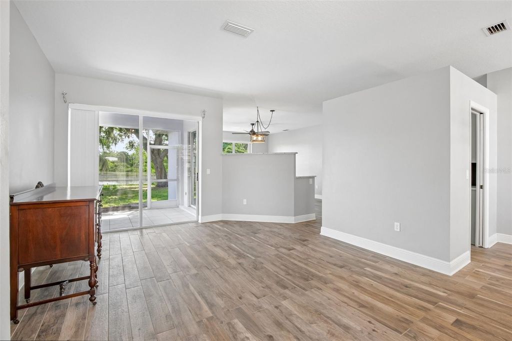 Photo of 8908 71st Avenue E, Palmetto, FL 34221 (MLS # A4694378)