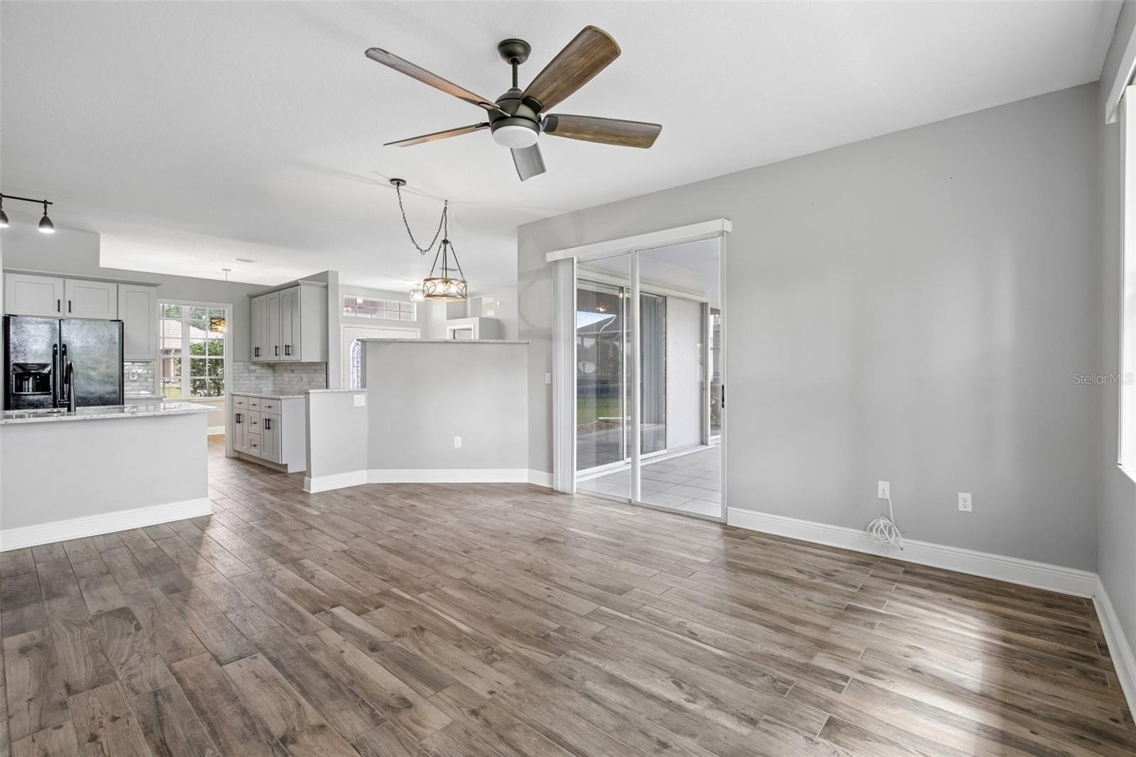 REGENCY OAKS PH I - Residential