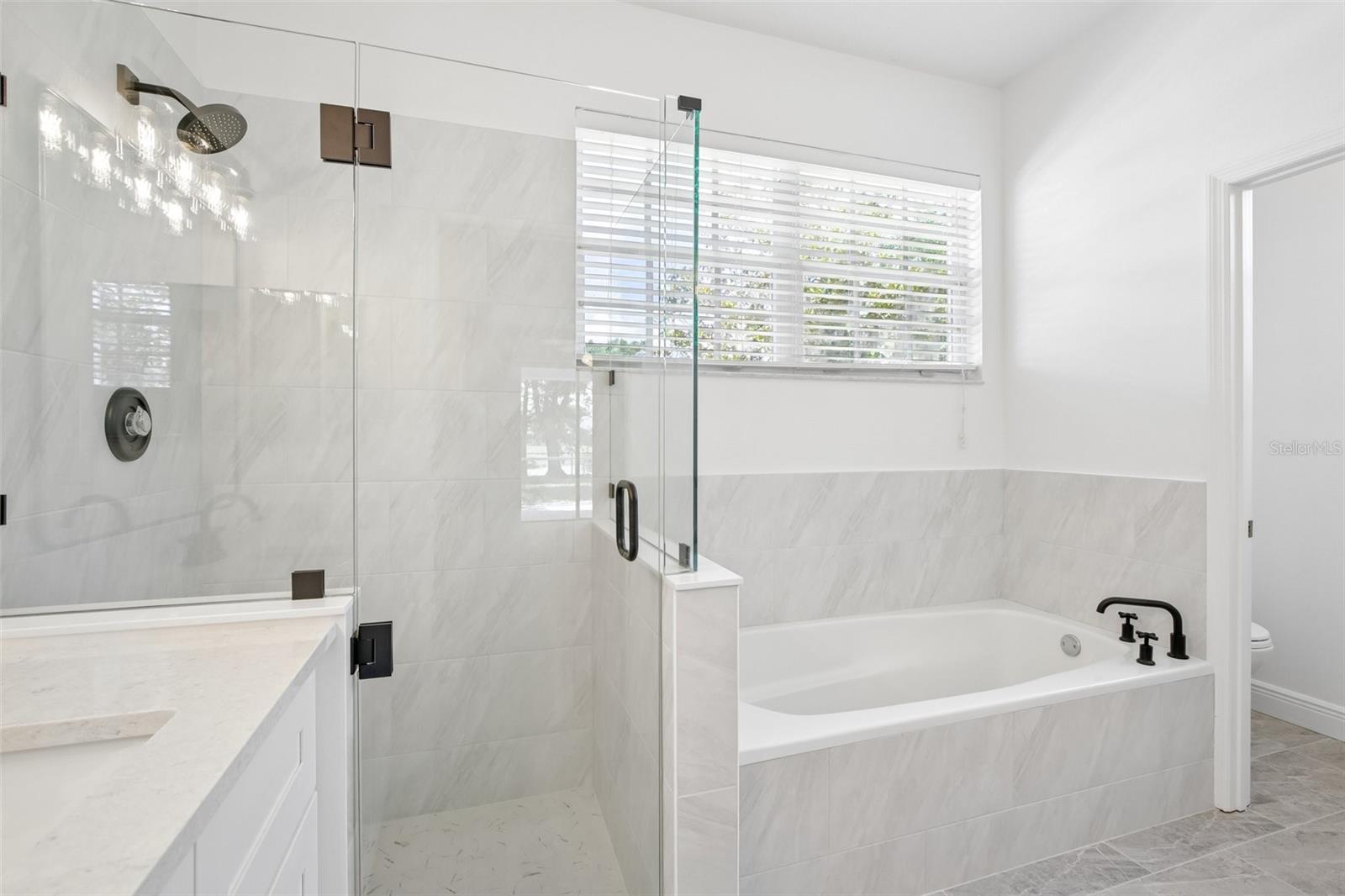 REGENCY OAKS PH I - Residential