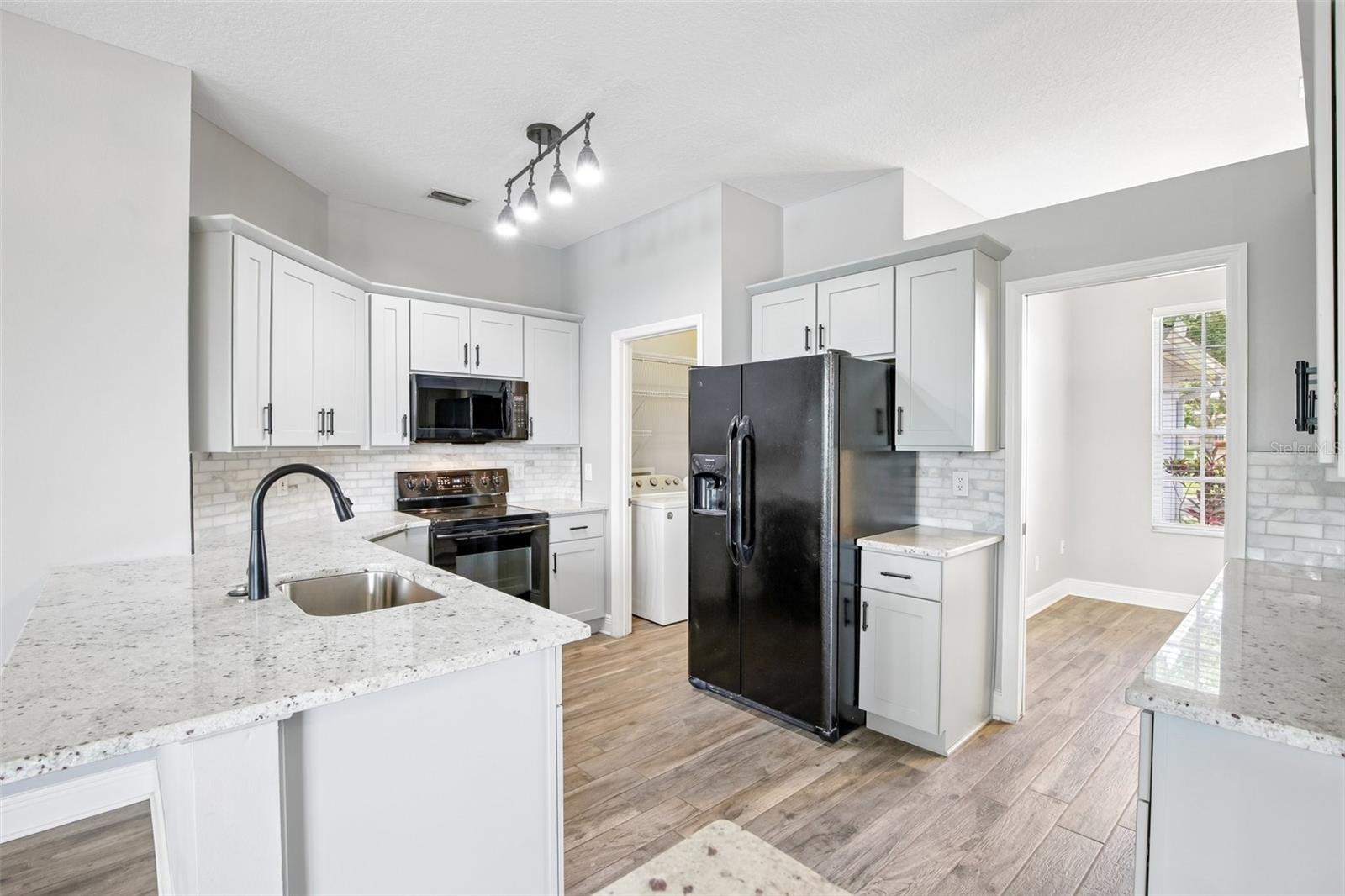 REGENCY OAKS PH I - Residential