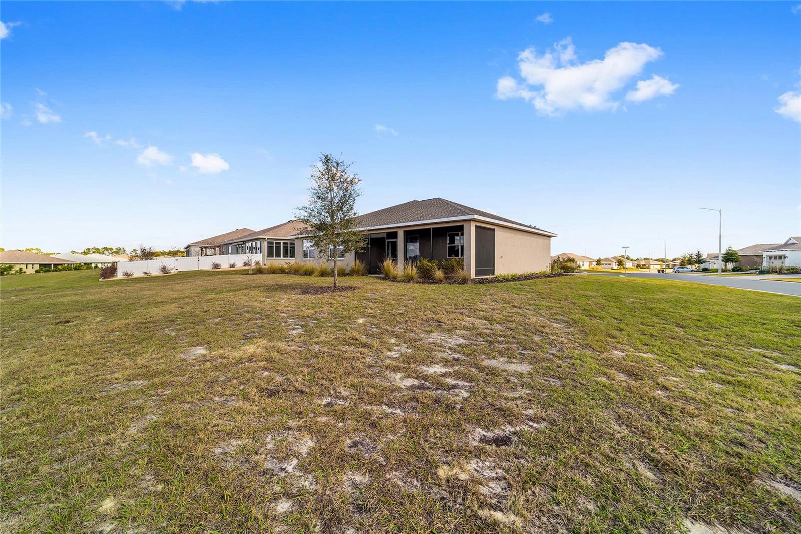 ON TOP OF THE WORLD - Residential