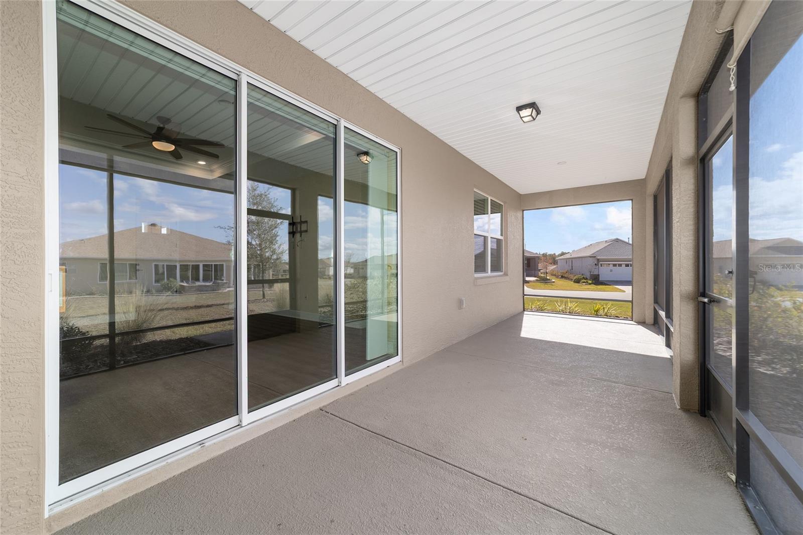 ON TOP OF THE WORLD - Residential