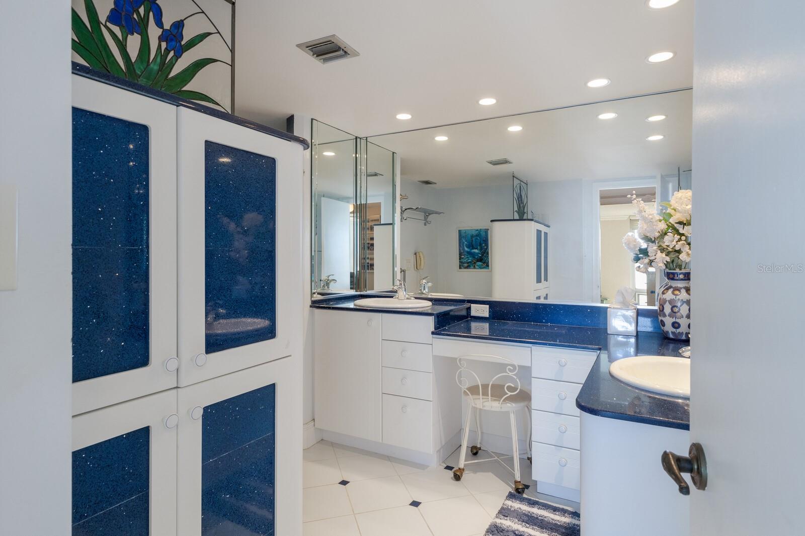 ARBOMAR APTS - Residential Lease