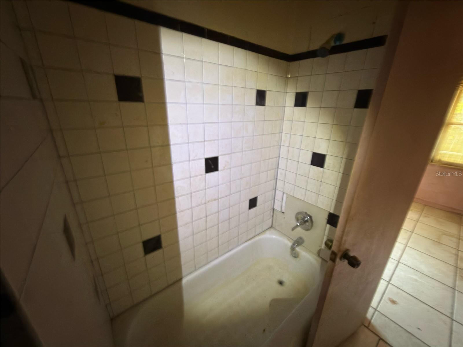 TANGELO PARK SEC 01 - Residential