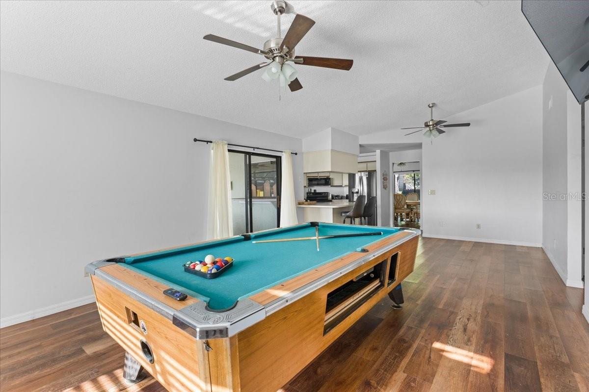 STRATFORD - Residential